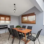Apartamento Tromba Near The Sea
